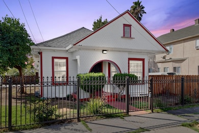 446 E Anderson St, Stockton, CA 95206 - photo 2