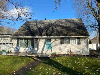 1216 Maplewood Dr, Kokomo, IN 46902 - photo 2