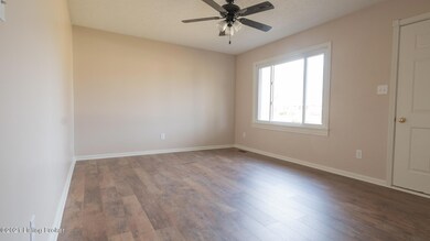 279 Dogwood Dr, Mount Washington, KY 40047 - photo 6