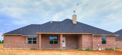 8621 Oak Tree Cir, Guthrie, OK 73044 - photo 3