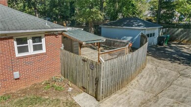 1406 Bridges Dr, High Point, NC 27262 - photo 4