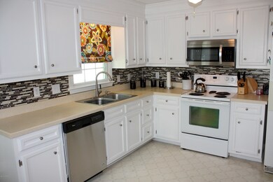 441 Channel Dr, Winterville, NC 28590 - photo 5