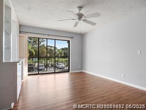 2733 SW Matheson Ave unit 115D, Palm City, FL 34990 - photo 4
