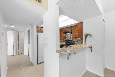 1537 SE Royal Green Cir unit 202, Port Saint Lucie, FL 34952 - photo 7