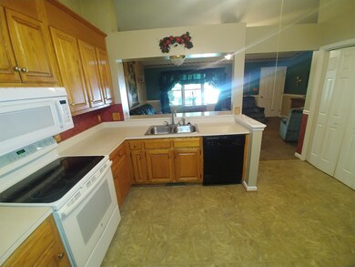 37 S River Dr, Stuarts Draft, VA 24477 - photo 6