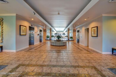 51-Lobby-Area