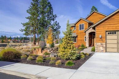 19506 Spencers Crossing Ln, Bend, OR 97702 - photo 2