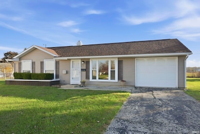 18 Shamrock Ct, Huntington, IN 46750 - photo 2