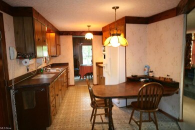 Kitchen and dinette