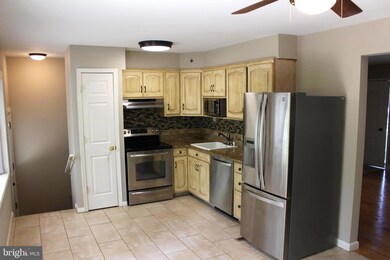 117 Gibbons Blvd, Cockeysville, MD 21030 - photo 5