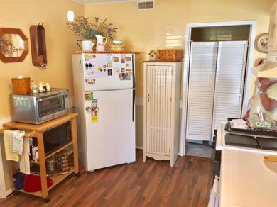 702 W Main St, Griffith, IN 46319 - photo 4