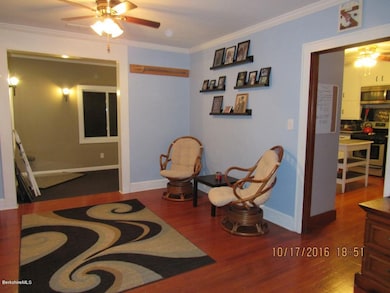 63 Essex St, Pittsfield, MA 01201 - photo 5