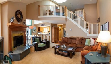 69 Daybreak Dr unit H204, Ludlow, VT 05149 - photo 3