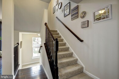 43597 Helmsdale Terrace, Chantilly, VA 20152 - photo 2