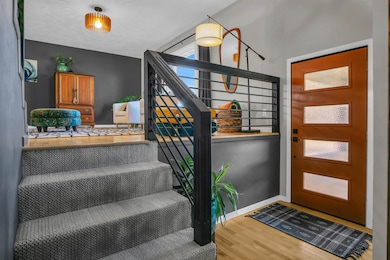 1106 W 40th St, Kearney, NE 68845 - photo 2