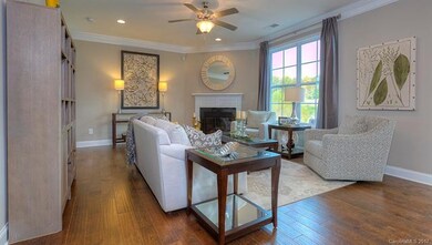 digital similar image