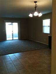 Open Familyroom/Eat-in kitchen