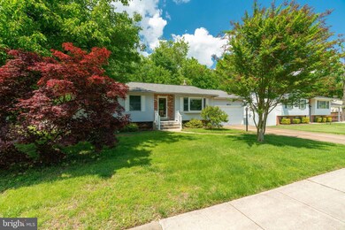 8623 Lagrange St, Lorton, VA 22079 - photo 4