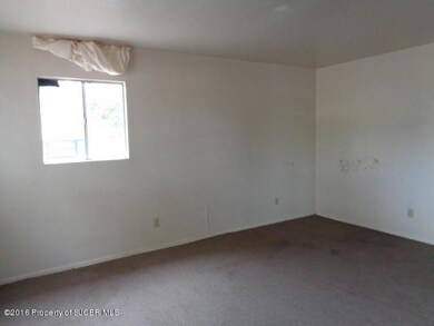 4201 Kingsway Dr, Farmington, NM 87402 - photo 2