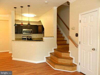 8317 Sanderling Way unit 23, Lorton, VA 22079 - photo 2
