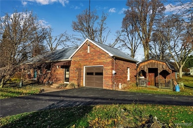 7083 Boston State Rd, Hamburg, NY 14075 - photo 2