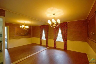 914 Loftin St, Tyler, TX 75701 - photo 6