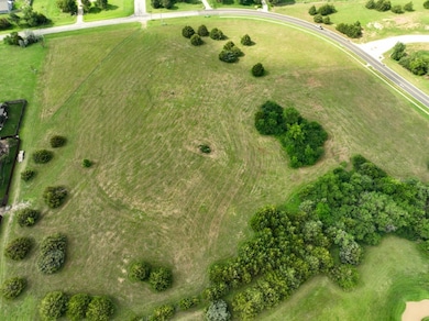 B1 L4 Cedar Point Place, Salina, KS 67401 - photo 4