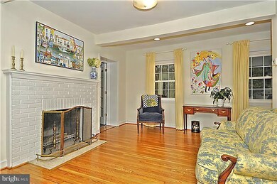 8116 Chester St, Takoma Park, MD 20912 - photo 4
