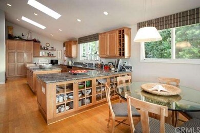 Breakfast area off the kitchen.