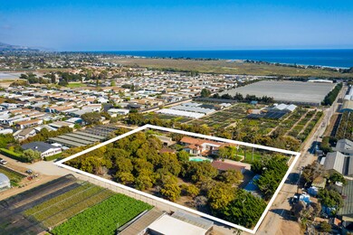 Close to the beach!