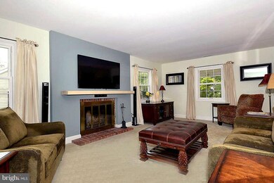 12507 Cedarbrook Ln, Laurel, MD 20708 - photo 4