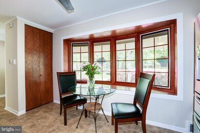 4520 Bestor Dr, Rockville, MD 20853 - photo 6