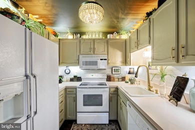 208 E Marshall St, Middleburg, VA 20117 - photo 6