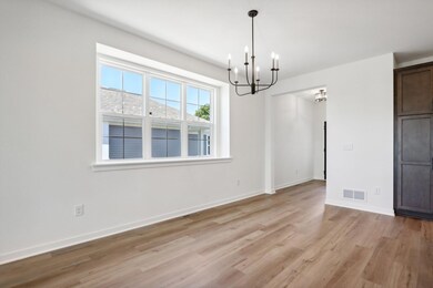 508 Hickory Hollow Dr 08 Dining