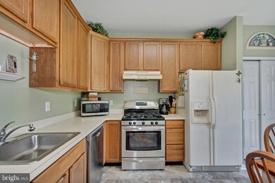 9 Glen Forest Rd, Mount Laurel, NJ 08054 - photo 3