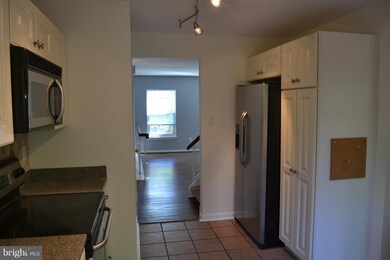 2589 Ambling Cir unit 40, Crofton, MD 21114 - photo 4