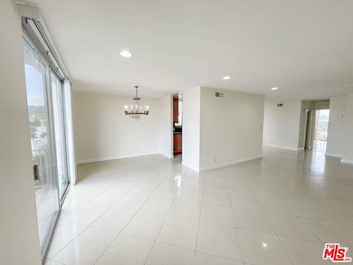 100 S Doheny Dr unit 920, Los Angeles, CA 90048 - photo 2