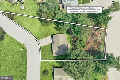 1298 Toann Rd, York, PA 17403 - photo 6