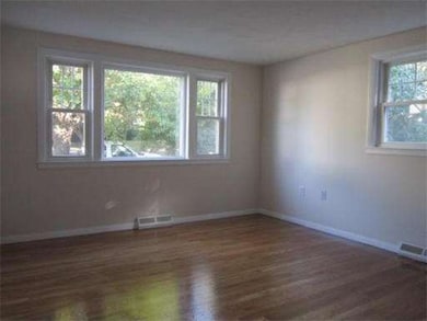 90 Mokema Ave, Waltham, MA 02451 - photo 5