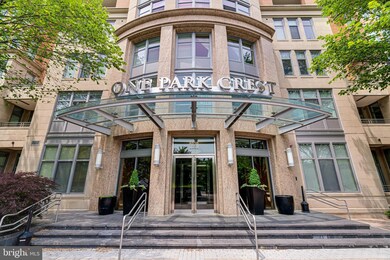 One Park Crest unit 1818, McLean, VA 22102 - photo 2