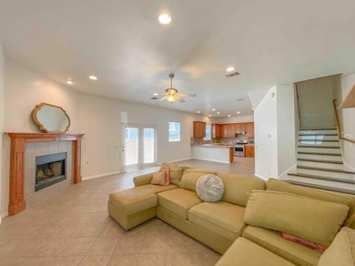 609 W 37th St, Austin, TX 78705 - photo 2