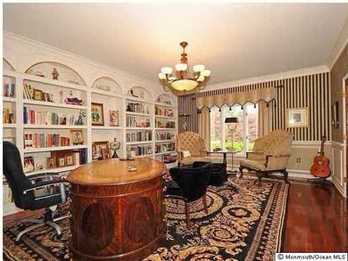 9 Round Hill Ct, Colts Neck, NJ 07722 - photo 6