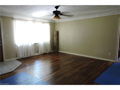 729 Alameda Ave, Sheffield Lake, OH 44054 - photo 5