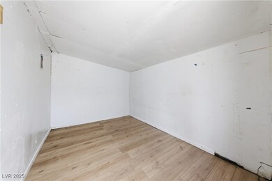 2716 N Salt Lake St, North Las Vegas, NV 89030 - photo 6
