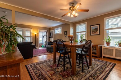 DiningRoom 1