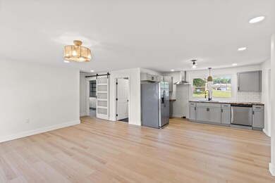 8 Russell St, Flemingsburg, KY 41041 - photo 6