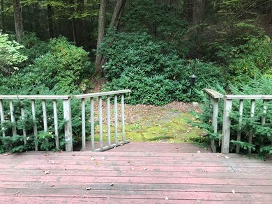 662 Pratt Corner Rd, Amherst, MA 01002 - photo 3