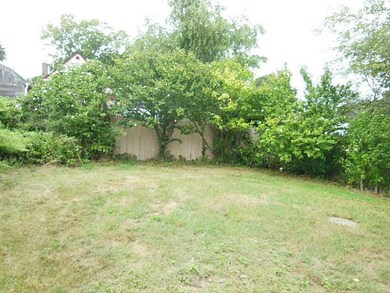 Land/Lot.