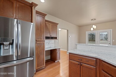 81 Fedderly Ln-13
