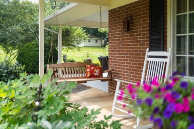 39 Our Ln, Stuarts Draft, VA 24477 - photo 4